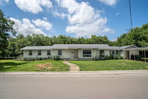 1819 Panhandle St, Denton, TX 76201