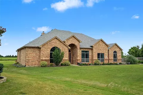 178 Chazlynn Ct, Waxahachie, TX 75165
