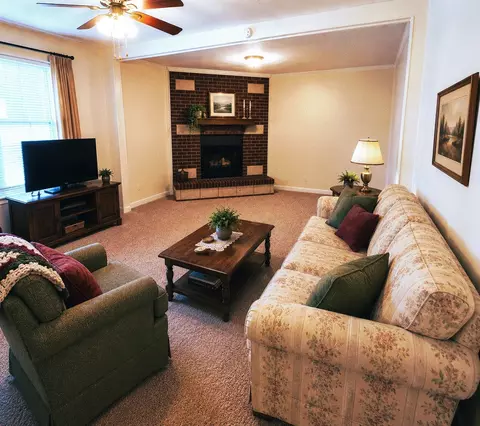 1315 Athens Dr, Mesquite, TX 75149