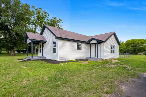 110 Orchard St, Alba, TX 75410
