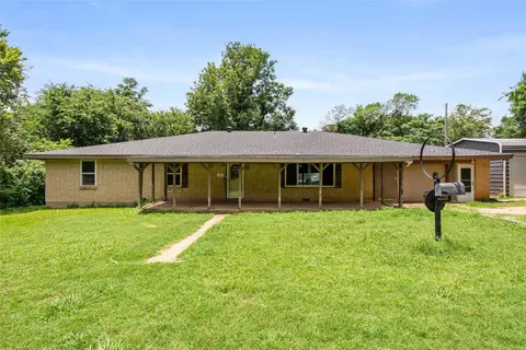 2417 N County Road 810, Alvarado, TX 76009