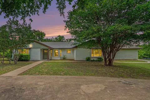 217 Kingswood Rd, Willow Park, TX 76087