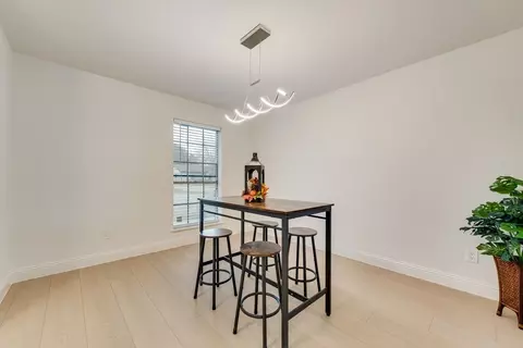 5645 Comer Dr, Fort Worth, TX 76134
