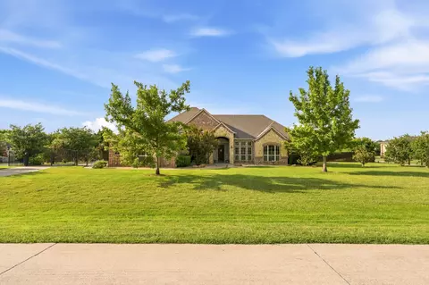 5851 Judy Dr, Midlothian, TX 76065