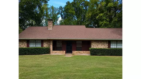 222 Woodland Cir, Crockett, TX 75835