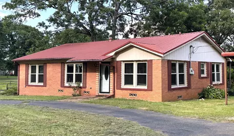 4188 Fm 1402, Mount Pleasant, TX 75455