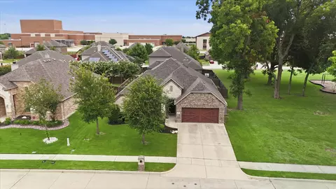 4013 Orchard Park Ln, Midlothian, TX 76065