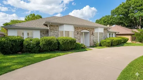 2013 Campbell Pkwy, Richardson, TX 75082