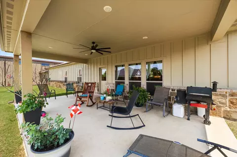Exterior - 3157 Fm 2194, Celeste, TX 75423 photo 8 of 10