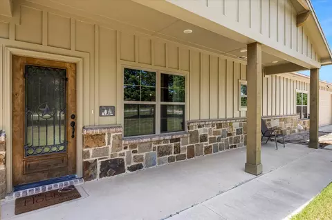 Exterior - 3157 Fm 2194, Celeste, TX 75423 photo 6 of 10