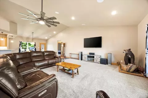Living - 3157 Fm 2194, Celeste, TX 75423 photo 2 of 2