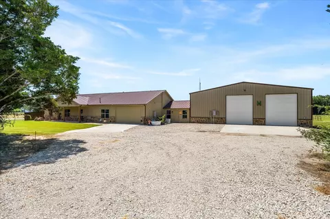 Exterior - 3157 Fm 2194, Celeste, TX 75423 photo 1 of 10