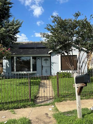 10363 Chelmsford Dr, Dallas, TX 75217