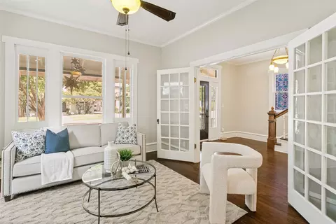 1821 College Ave, Fort Worth, TX 76110