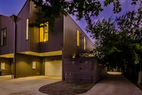 1504 Burlew St #101, Dallas, TX 75204
