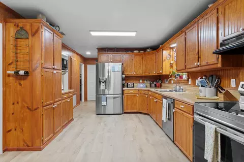 236 Circle Dr, Point, TX 75472 photo 9