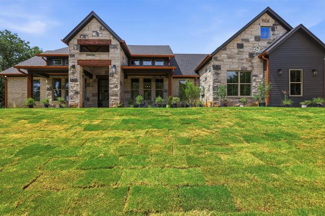 273 Martin Dr, Granbury, TX 76049