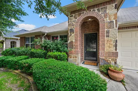 2912 Glenoaks Dr, Royse City, TX 75189