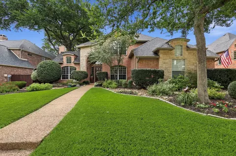 4420 Crown Knoll Cir, Flower Mound, TX 75028
