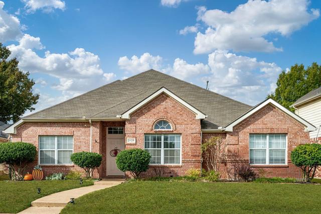 2128 Fountain Dr, Lewisville, TX 75067