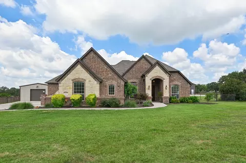 120 Wayward Wind Ln, Springtown, TX 76082