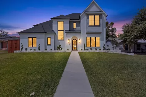 513 Lawnmeadow Dr, Richardson, TX 75080
