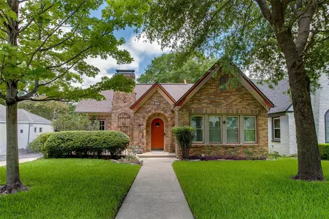 919 Salmon Dr, Dallas, TX 75208