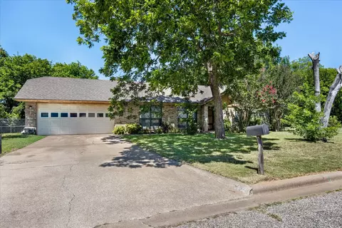 515 Spring Meadow St, Stephenville, TX 76401