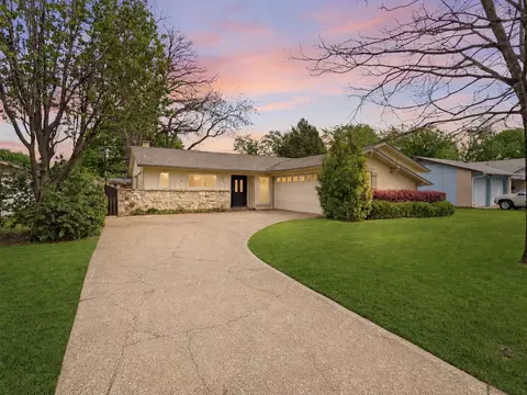 732 Pinehurst Dr, Richardson, TX 75080