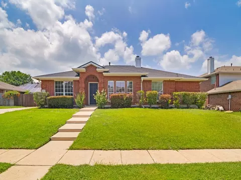 8605 Scooner St, Rowlett, TX 75089