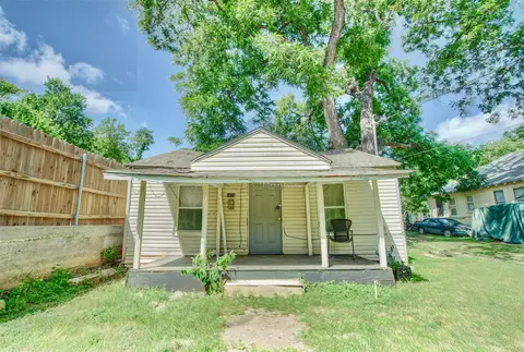 1610 N 10th St, Waco, TX 76707