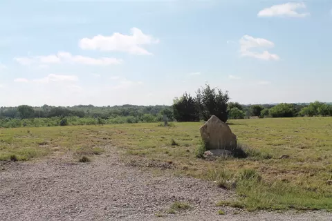 688 Comanche Lake Rd, Comanche, TX 76442