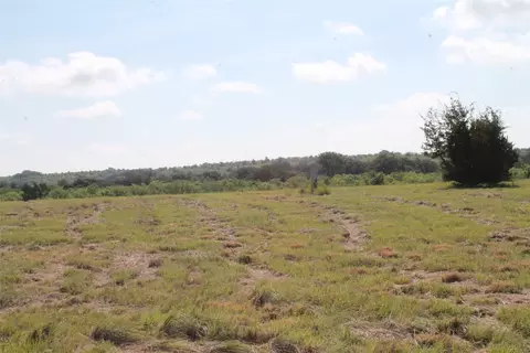 688 Comanche Lake Rd, Comanche, TX 76442 photo 5