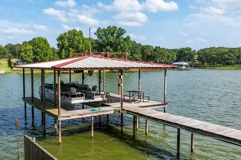 114 Arrowhead Way, Gun Barrel City, TX 75156