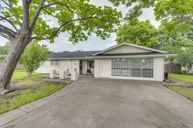 1425 Ridgecrest Dr, Midlothian, TX 76065
