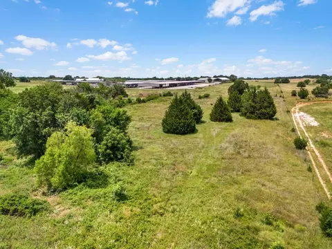452 County Road 4196, Decatur, TX 76234