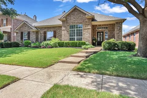 6208 Brownstone Dr, Mckinney, TX 75070