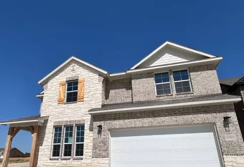 1001 Pecan Tree Ln, Fort Worth, TX 76108