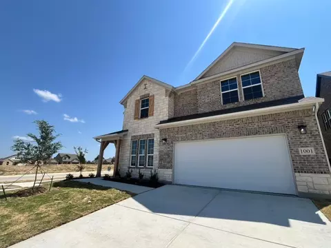 1001 Pecan Tree Ln, Fort Worth, TX 76108