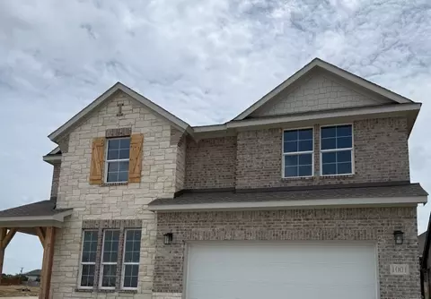 1001 Pecan Tree Ln, Fort Worth, TX 76108