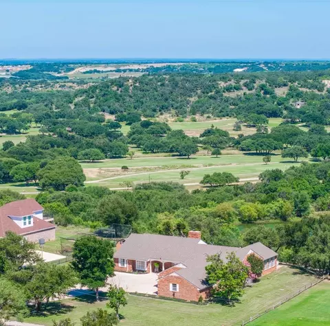 19 Spring Holw, Brownwood, TX 76801