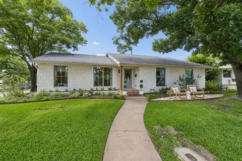 9807 Lakemere Dr, Dallas, TX 75238
