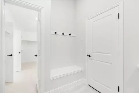 Entry Way - 117 Saddlewood Trl, Commerce, TX 75428 photo 2 of 2