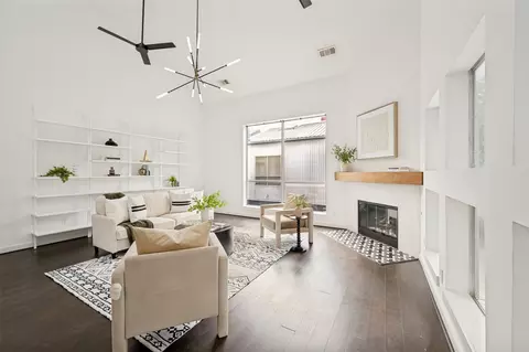 3828 San Jacinto St, Dallas, TX 75204