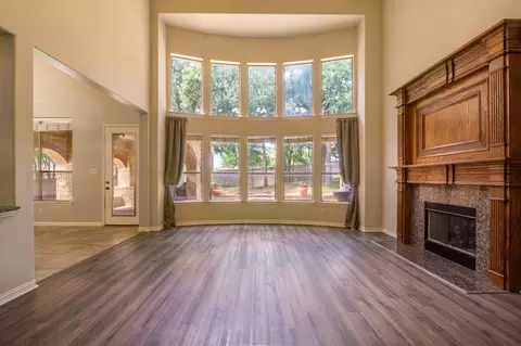 Living - 923 Wise St, Keller, TX 76248 photo 4 of 9