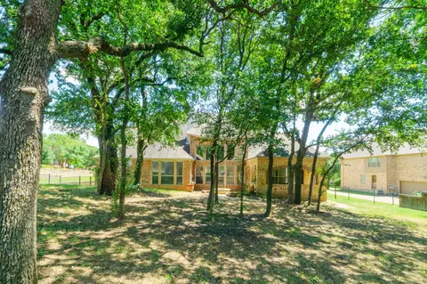 Exterior - 923 Wise St, Keller, TX 76248 photo 3 of 4
