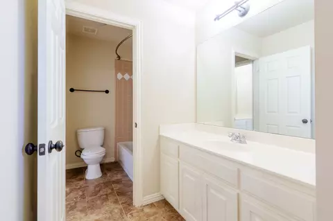 Bath - 923 Wise St, Keller, TX 76248 photo 6 of 6
