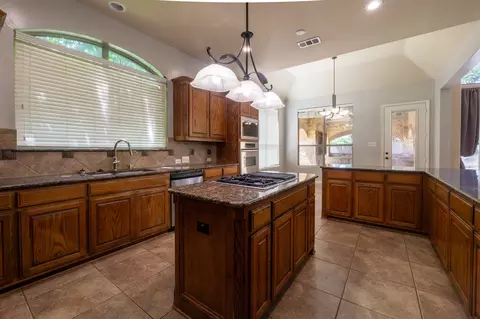 Kitchen - 923 Wise St, Keller, TX 76248 photo 2 of 2