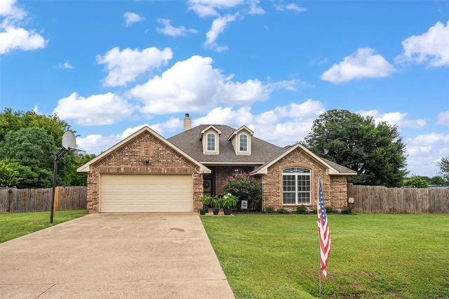 118 Janice Ln, Mabank, TX 75156