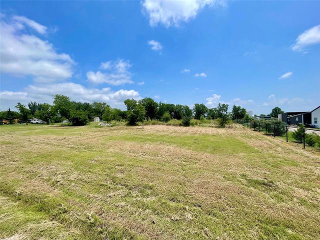 168 County Road 2133, Valley View, TX 76272